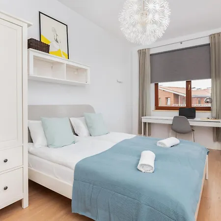 Appartamento Neptun Park Spacious 3-bedroom By Renters *
