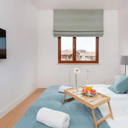 Neptun Park Spacious 3-bedroom By Renters