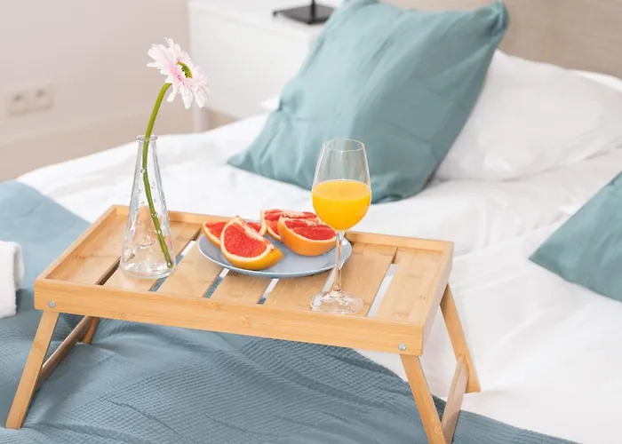 Neptun Park Spacious 3-bedroom By Renters *