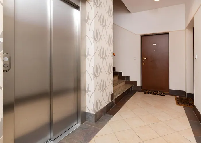 Neptun Park Spacious 3-bedroom By Renters * Γκντανσκ